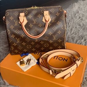 ❗️SOLD❗️🤎LV Speedy 25B🤎